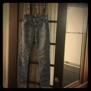 Seven for all mankind the skinny jeans